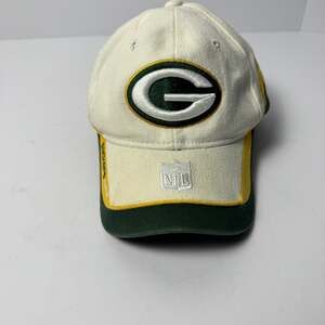 Vintage Green Bay Packers Reebok NFL Hat White Green Gold
